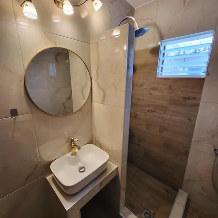 Queen's Apartmán Olympiakí Aktí