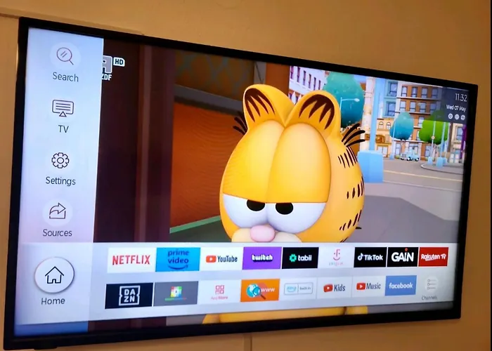 Queen's * Olympiakí Aktí